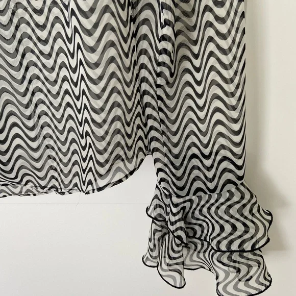 Parasuco Funky Black and White Striped Sheer Blouse - Picture 10 of 13